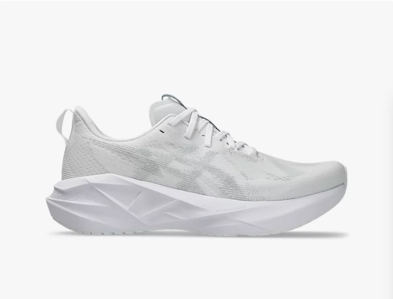 Asics Novablast 5 for men
